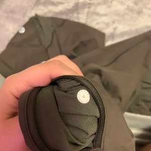 Lululemon cropped leggings